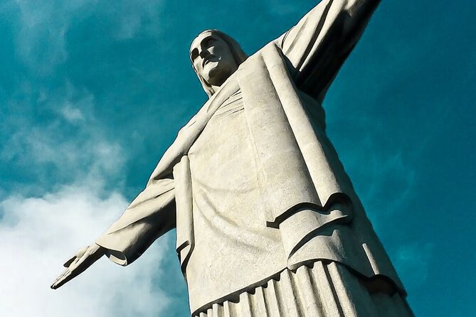 Private Rio Tour: Christ the Redeemer & Sugar Loaf Essentials - Lunch, beaches, and local suggestions