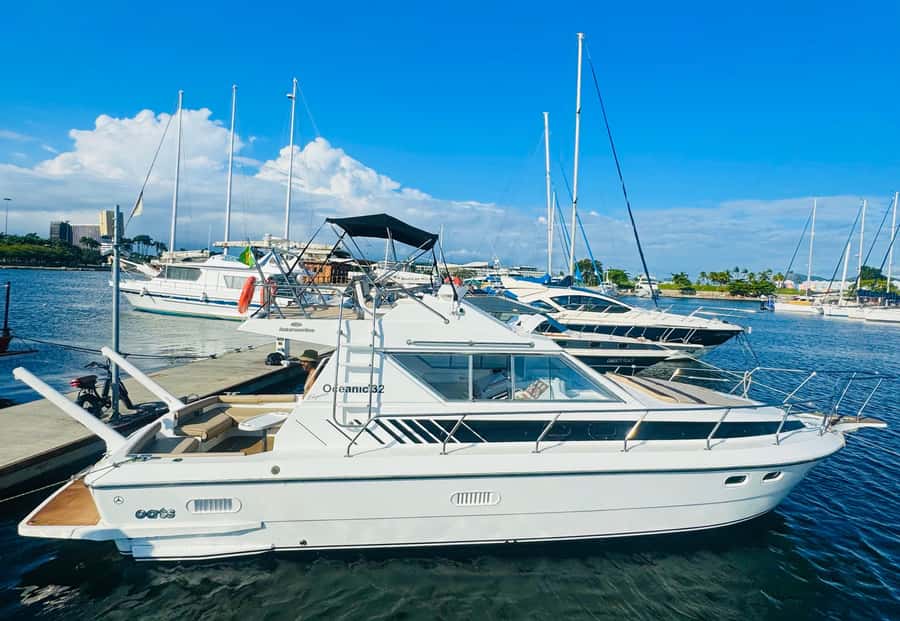 Private speedboat tour in Rio de Janeiro - Starting at Marina da Glória