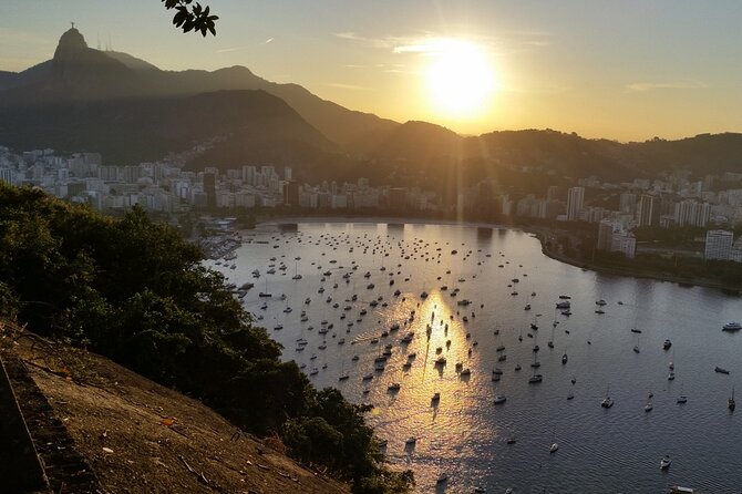 PRIVATE TOUR - Christ the Redeemer and Sugar Loaf - The Guide and the Photo Service