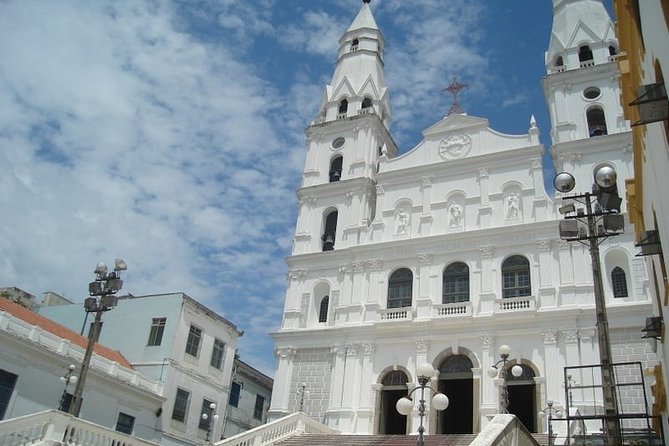 Private Tour in Porto Alegre-RS - The historic center begins at Mercado Público
