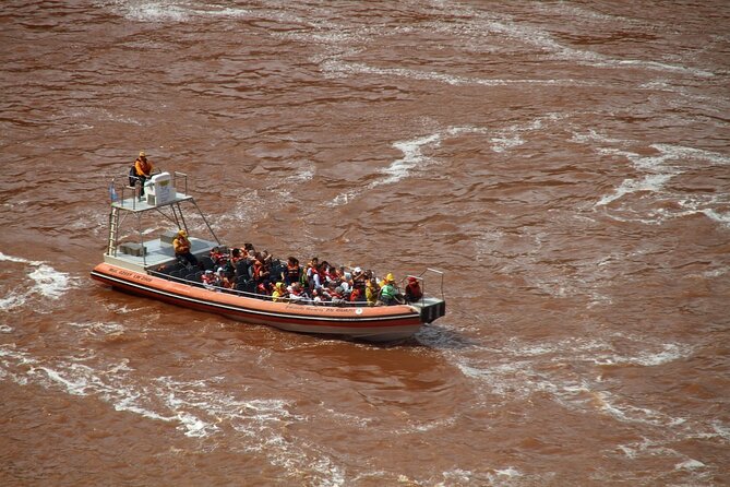 Private tour of Iguacu Falls Brazil and Argentina 1 day. - Walking the Argentine side for five hours