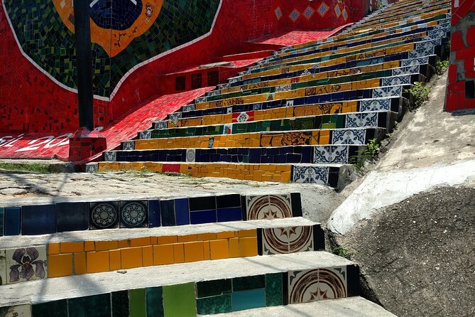 Private Tour of Rio de Janeiro Street Art - Olympic Boulevard and the Etnias mural