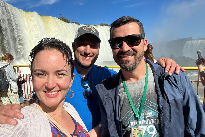 Private tour on the Argentinean waterfalls - The Upper Circuit shows the falls from above