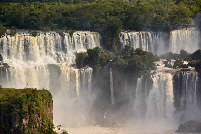 Private transport with guide to the Falls on the Argentinean side. - Five hours: enough for a taste, not an unhurried day