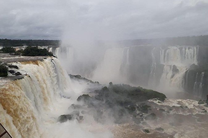 Private Visit to Iguaçu Falls - A Six-Hour Schedule Without Too Much Fuss