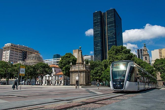 Private Walking Tour: Exploring Rio City Center by Foot - Largo da Carioca and the oldest buildings