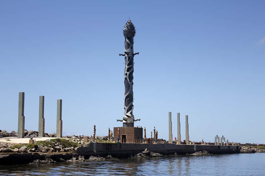 Recife & Olinda City Tour: Unveiling the Charm of Two Cities - Santo Antônio, bridges, and Republic Square