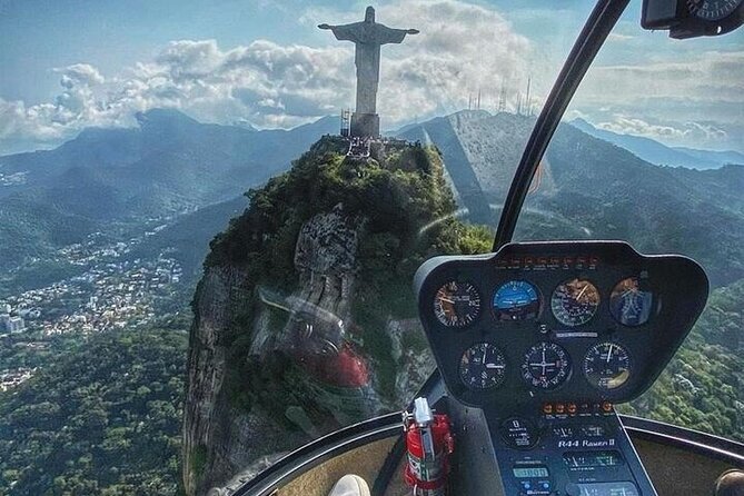 Rio: 25 minute helicopter flight with Christ the Redeemer and Beaches - Key points to know before booking