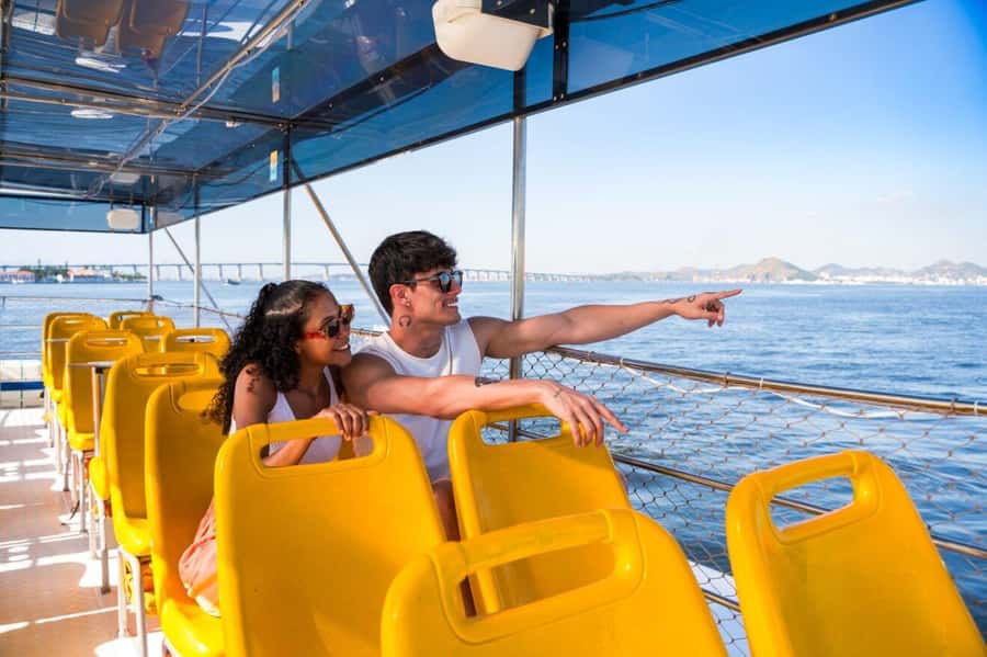 Rio: Boat Tour of Guanabara Bay - The forts and beaches around Guanabara Bay
