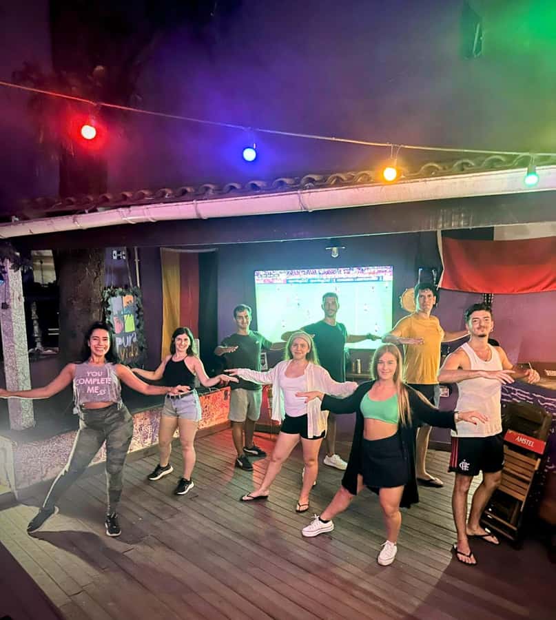 Rio: Caipirinha Workshop and Samba Class - Key points at a glance