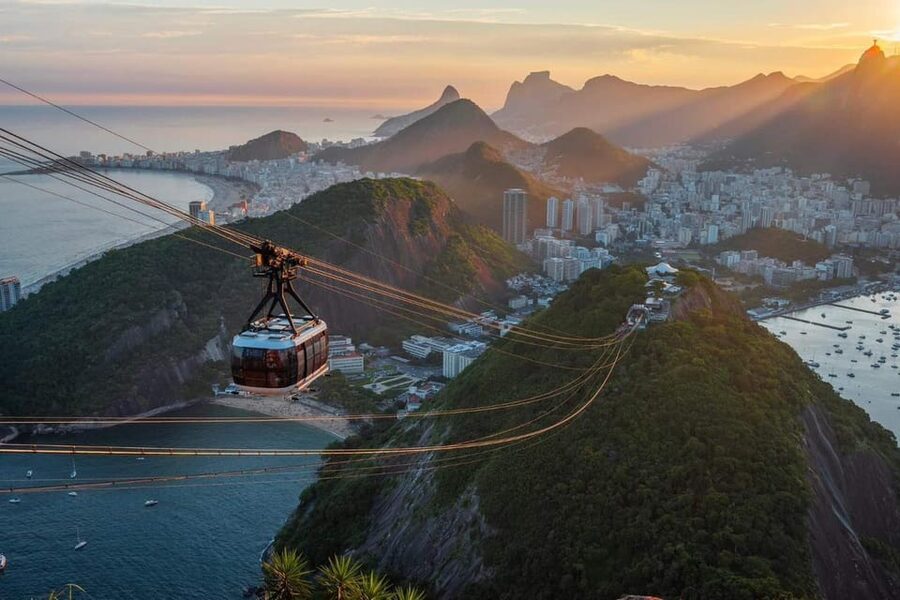 Rio: Cristo Redentor, Pão de Açúcar , almoço em churrascaria - Transport, timing, and what to carry