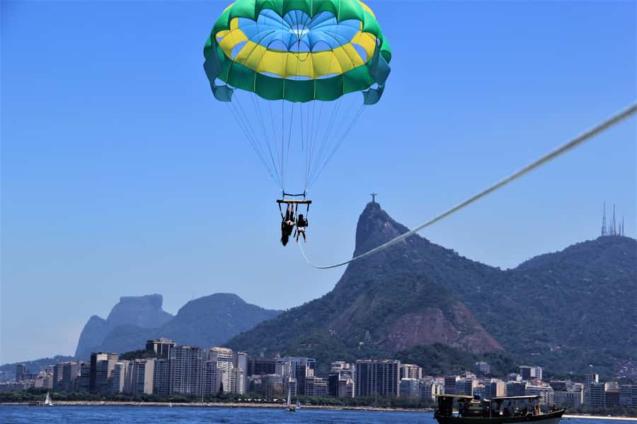 Rio de Janeiro: 2-Hour Boat Trip with Parasailing - The boat ride comes before the flight