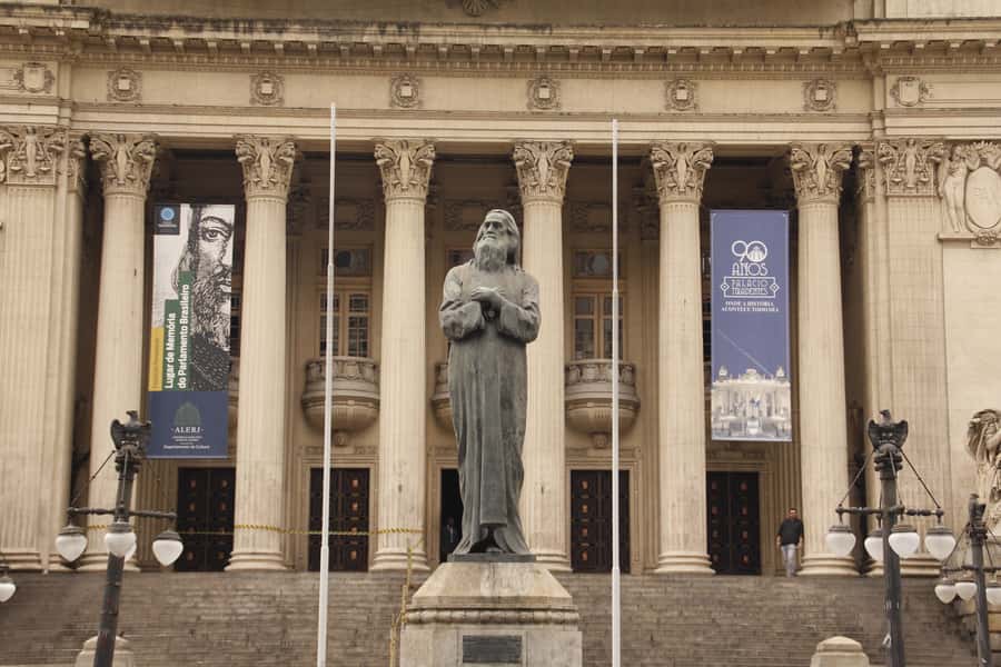 Rio de Janeiro: 4-Hour Afternoon Walking Tour - Cinelândia and the grand republican finish