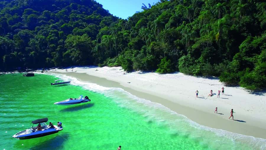 Rio de Janeiro: Angra dos Reis and Ilha Grande Full-Day Tour - Japariz: a sea-view lunch break