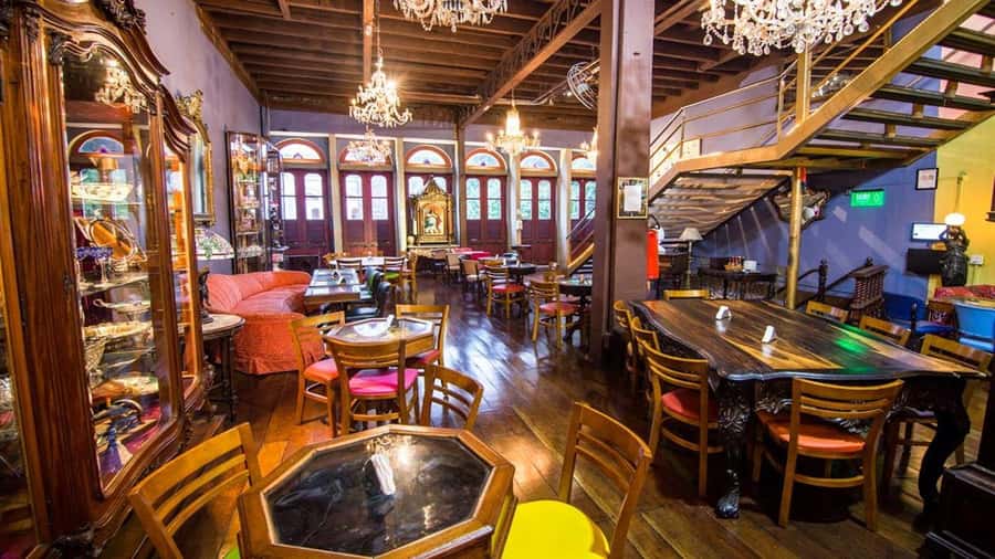 Rio de Janeiro: Brazilian Music at Rio Scenarium with Dinner - Starting with a traditional churrascaria dinner