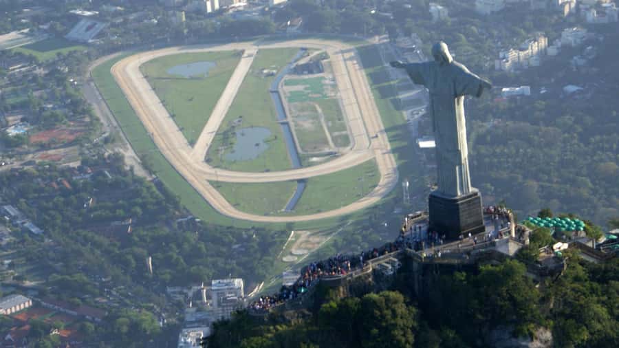 Rio de Janeiro by Air: 10-Minute Helicopter Tour - Ten Minutes Above Rio: What You Actually See