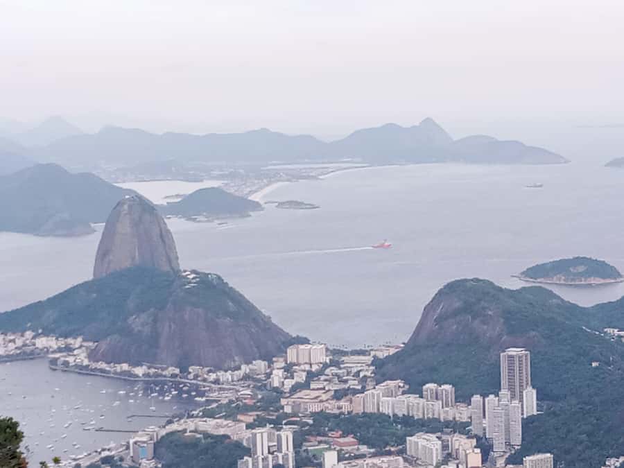 Rio de Janeiro: Christ Redeemer + Sugar Loaf & more + Lunch - What this Rio day tour actually covers