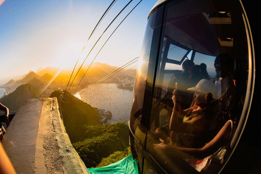 Rio de Janeiro: Christ the Redeemer, Sugarloaf, & City-tour - Museum of Tomorrow at Mauá Square