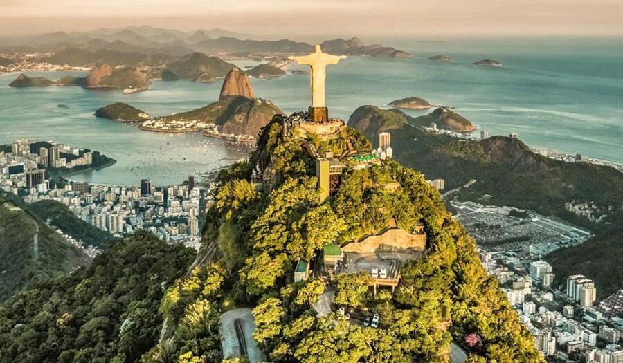 Rio de Janeiro: City Sightseeing Full Day Tour - Maracanã, where soccer becomes part of the story