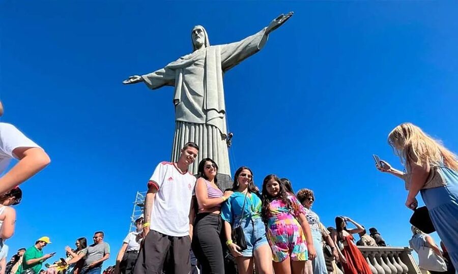 Rio de Janeiro: City Sightseeing Full Day Tour - Selarón Steps and Jorge Selarón’s colorful work