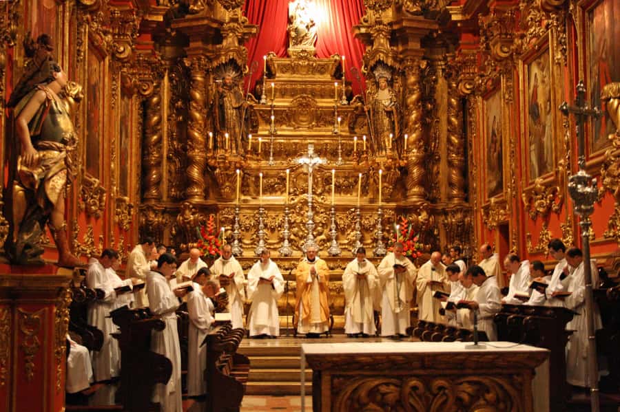 Rio de Janeiro Downtown Tour - Maracanã and the Sambadrome: Rio’s public stage