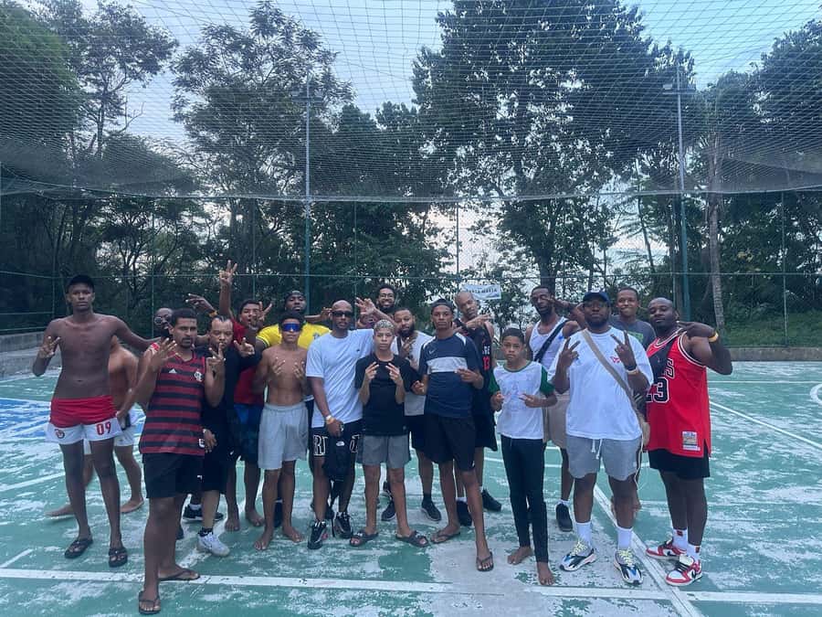 Rio de Janeiro: Favela Santa Marta Top Tour with Local Guide - Michael Jackson Square and the Santa Marta connection