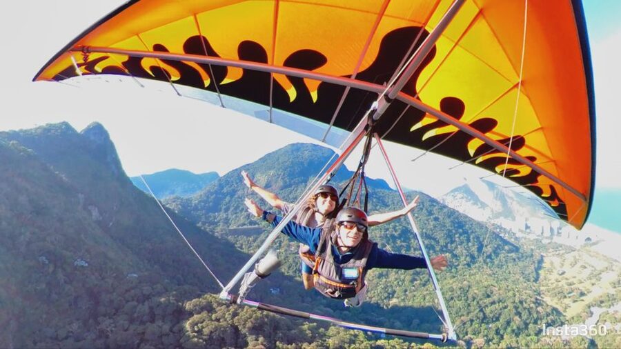 Rio de Janeiro: Hang Gliding Adventure - Landing on São Conrado Beach