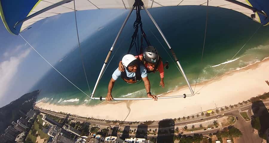Rio de Janeiro: Hang Gliding or Paragliding Flight - Timing Your Flight Around Rio’s Calendar