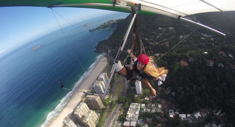 Rio de Janeiro: Hang Gliding or Paragliding Flight - Safety, Fitness, and Age Limits
