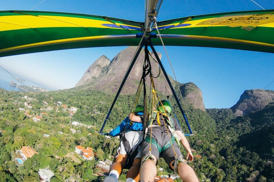 Rio de Janeiro: Hang Gliding Tandem Flight - The São Conrado Beach landing