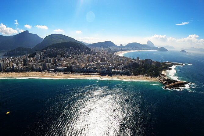 Rio de Janeiro: Helicopter Tour - The 20-minute route from Barra to Christ the Redeemer