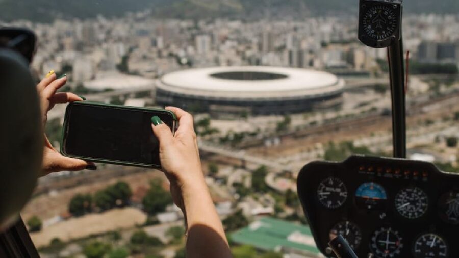 Rio de Janeiro: Helicopter Tour - Doors off, doors closed, and taking photos