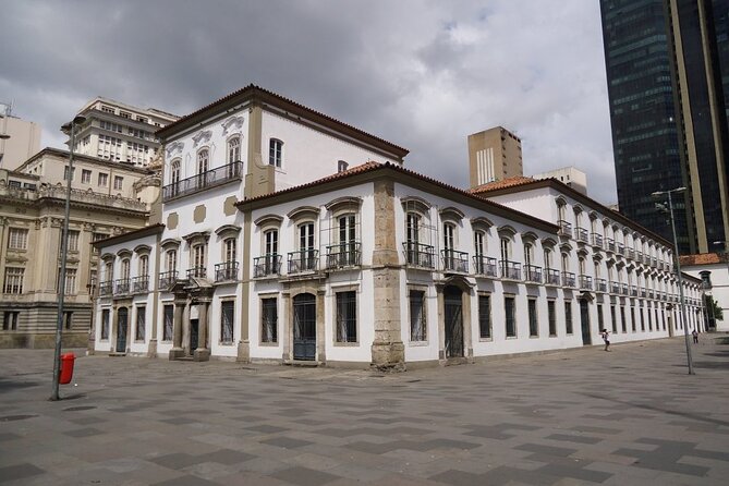 Rio de Janeiro Historical Center Walking Tour - Theatro Municipal and Cinelândia