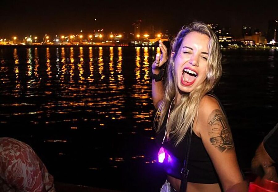 Rio de Janeiro: Late Night Boat Party with DJ and Dancing - Who will enjoy this Rio night out