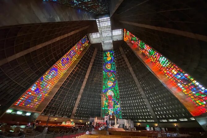 Rio de Janeiro Main Landmarks Tour - The cathedral and theater in central Rio