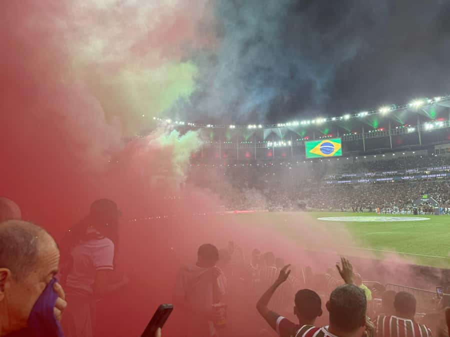 Rio de Janeiro: Maracanã Stadium Match Ticket with Drink - Entering Maracanã with a guide