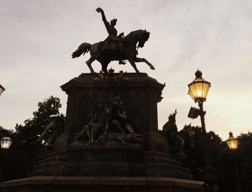 Rio de Janeiro : Must-See Sites Walking Tour With A Guide - What Gustavo and Luis bring to the walk
