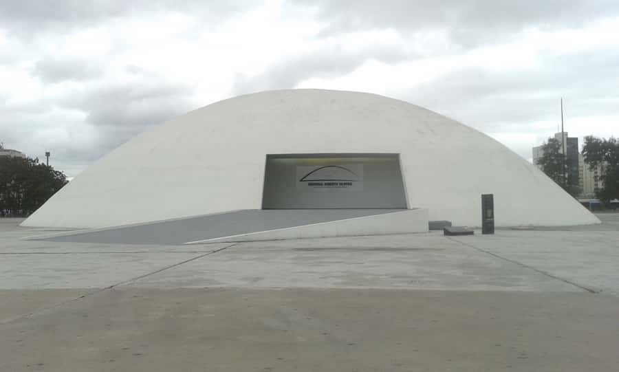 Rio de Janeiro: Niterói Day Trip - Caminho Niemeyer: starting with bold design