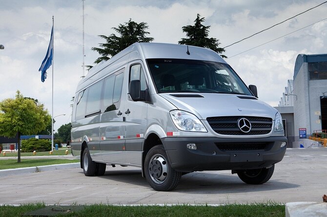 Rio de Janeiro: Private Minivan Transfer To/From Airport - Arriving at the Airport With Your Name on a Sign
