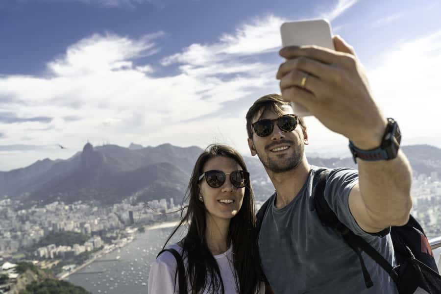 Rio de Janeiro: Rio's Icons Guided Tour with Tickets & Lunch - Christ the Redeemer: the day’s big payoff