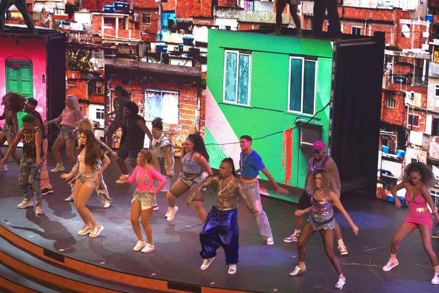 Rio de Janeiro: Roxy Dinner Show with Hotel Pickup - Dinner with Danilo Parah’s Brazilian menu