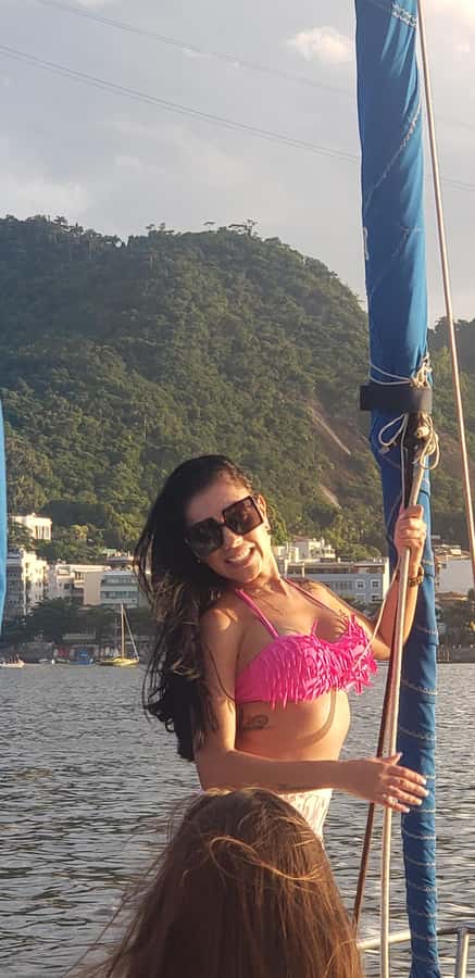Rio de Janeiro: Sailing Sunset Tour with Snacks and Drinks - Sunset on the return to Urca