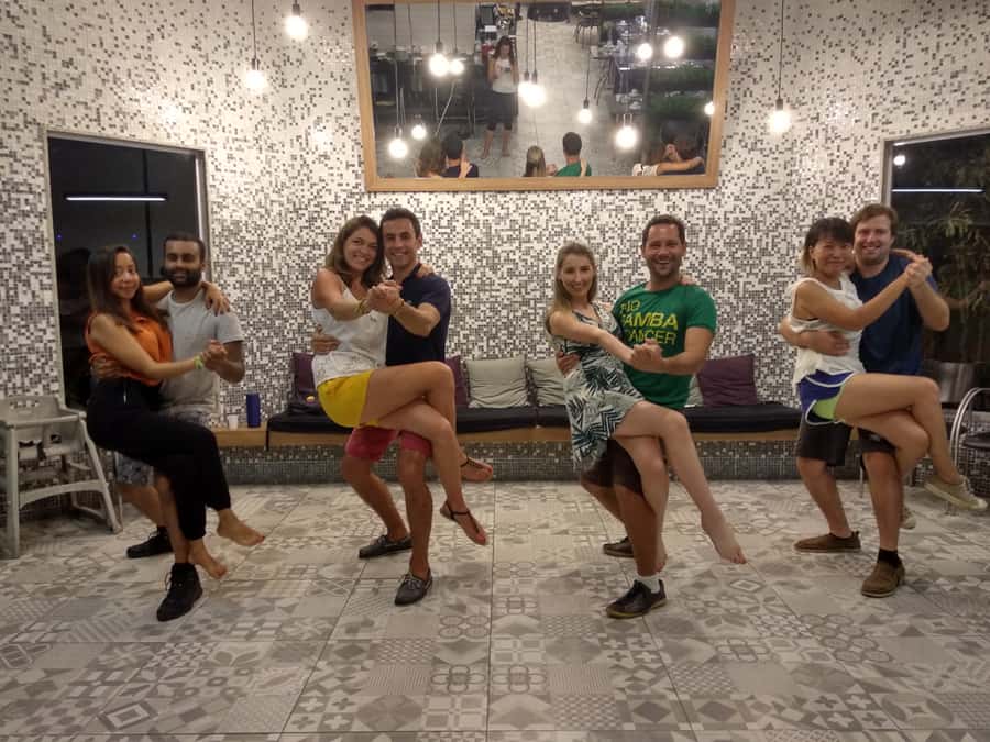 Rio de Janeiro: Samba Class in Copacabana - Meeting people without forcing the social side
