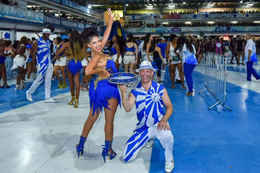 Rio de Janeiro: Samba School Rehearsal Viewing With Transfer - The return ride and the four-hour schedule