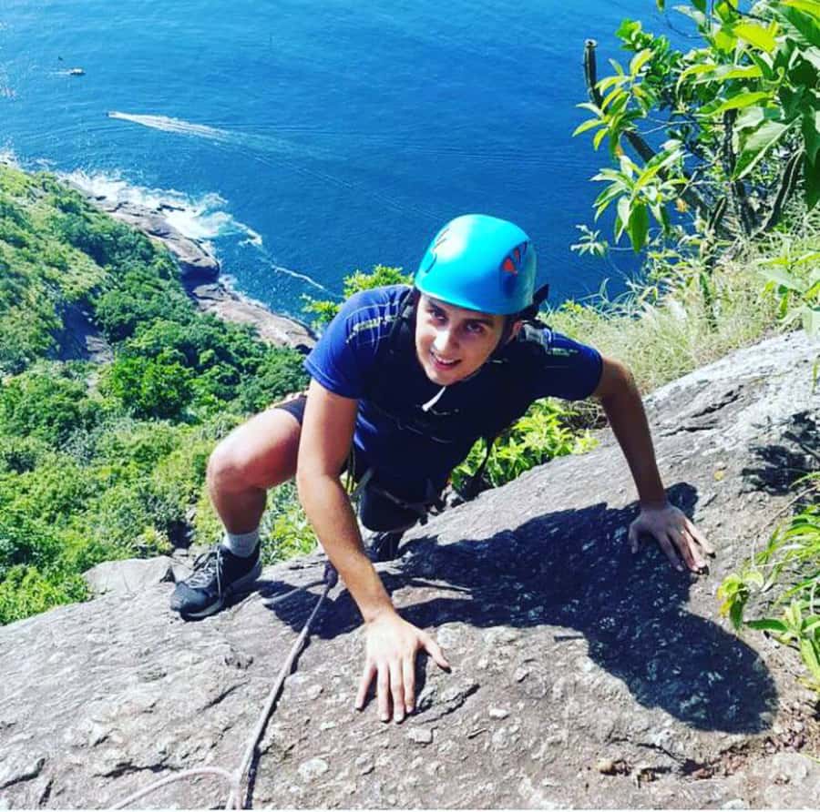 Rio De Janeiro: SUGARLOAF MOUNTAIN HIKE & CLIMB - Why take the hard way up Sugarloaf?
