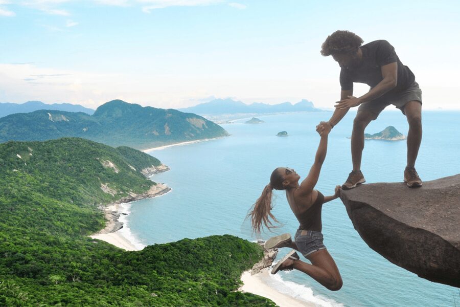 Rio de Janeiro: Telegrafo Rock Hike with Optional Beach Stop - Who should book this hike?