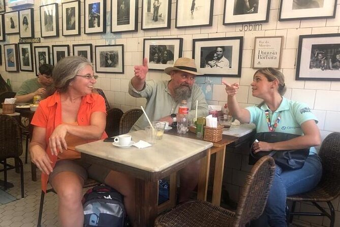 Rio Gastronomy: Culture & History Through The Art Of Food – Walking Group Tour - The metro ride changes the pace