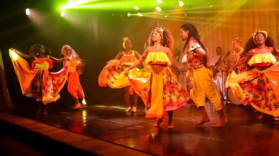 Rio: Ginga Tropical Folkloric Show & Optional Dinner - The dance styles, one by one