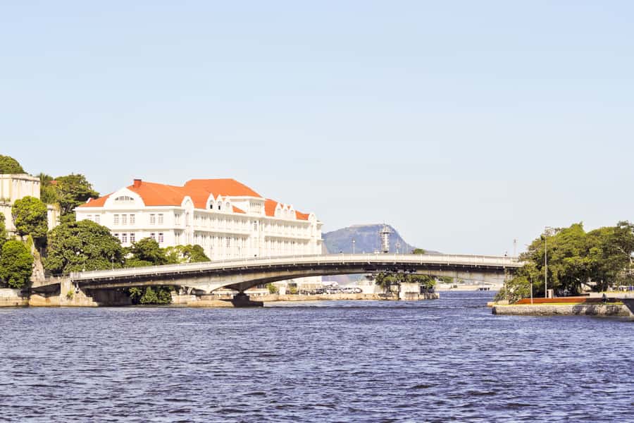 Rio: Guanabara Bay 2-Hour Boat Tour - Is $24 a good price for two hours?