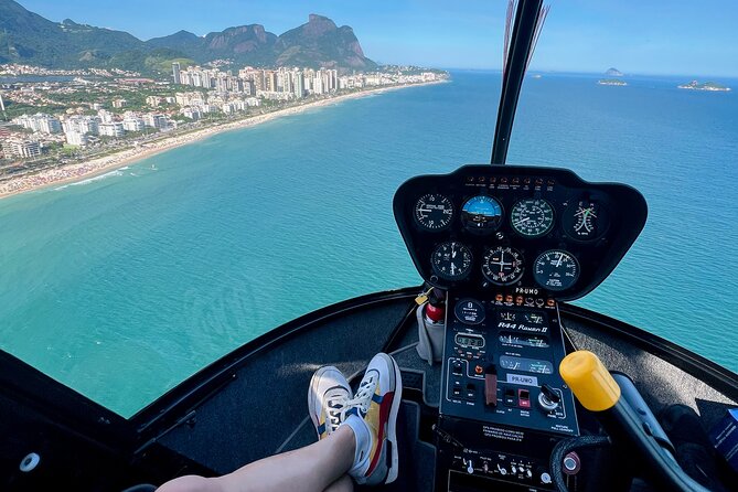 Rio : Helicopter tour at Christ the Redeemer - 30 minutes - Seating can shape your experience